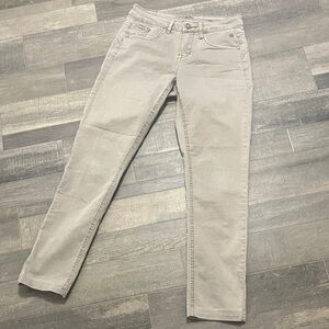 Q2 Women's Light Beige Skinny Jeans